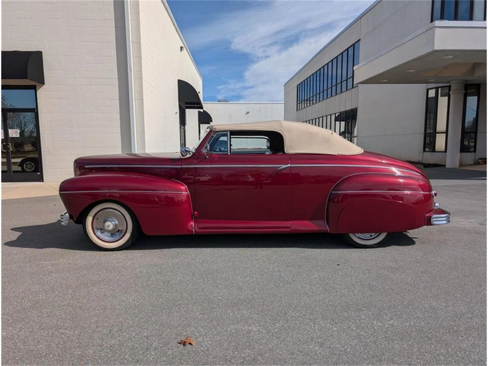 1941 Mercury Eight - Image 4 of 22