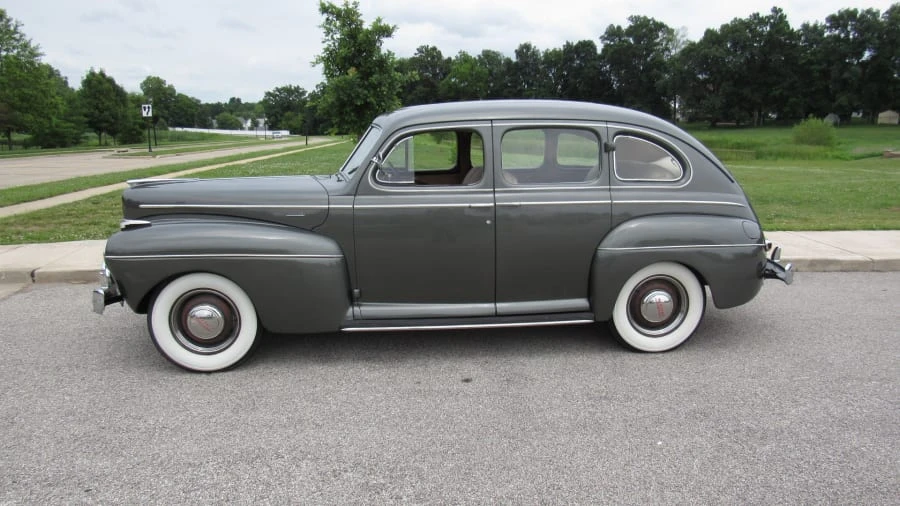 1941 Mercury Eight - Image 2 of 10