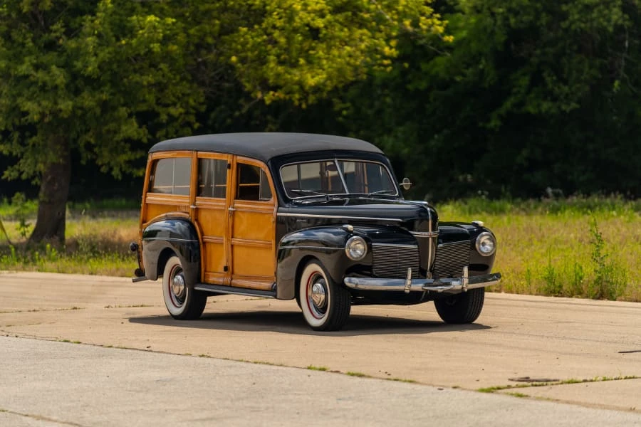 1941 Mercury Eight - Image 8 of 17