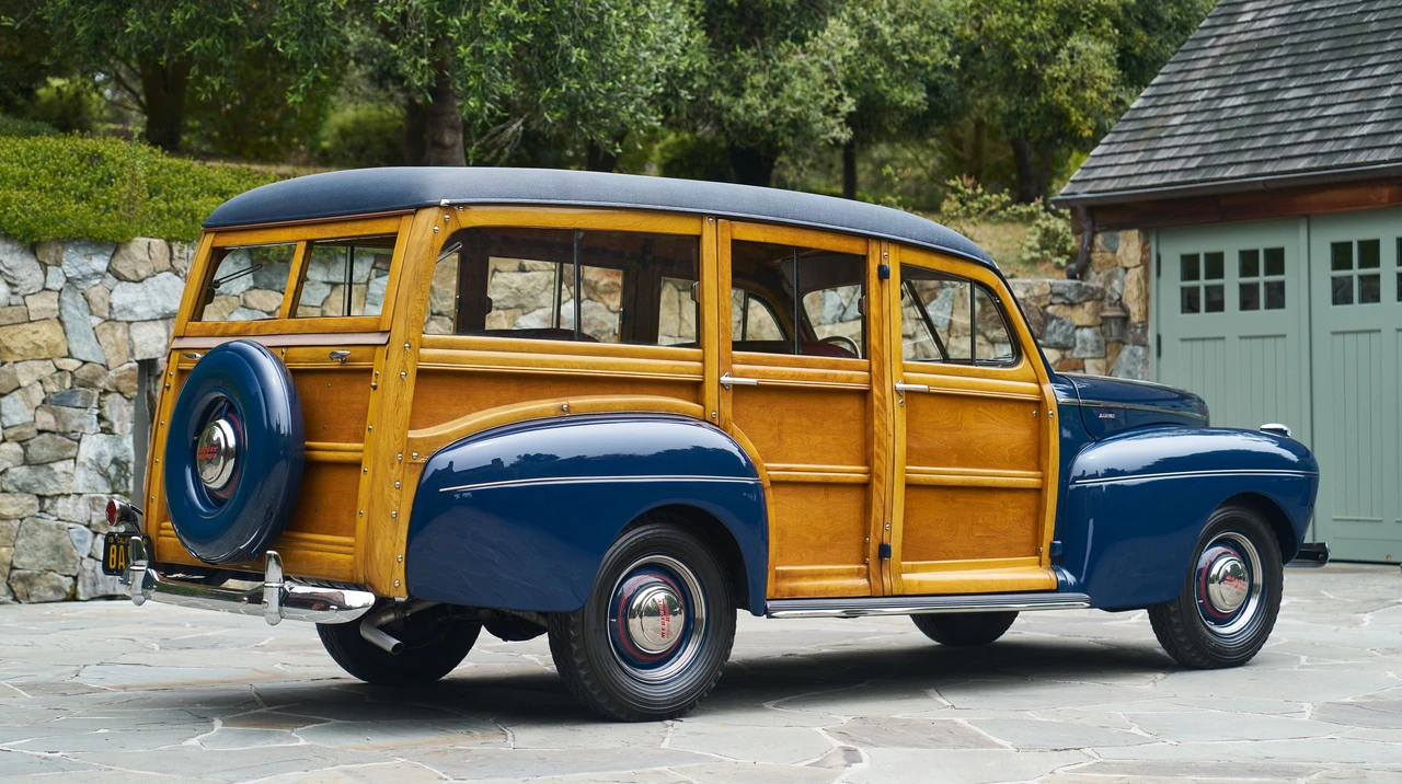 1941 Mercury Eight - Image 3 of 31