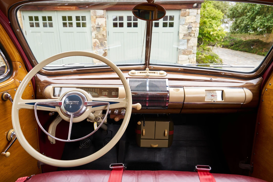 1941 Mercury Eight - Image 5 of 31