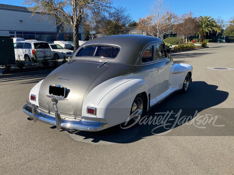 1941 Oldsmobile 98 - Image 2 of 31