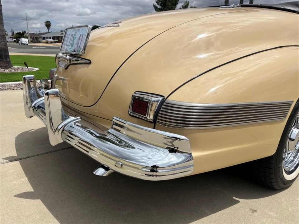 1941 Oldsmobile 98 - Image 24 of 28