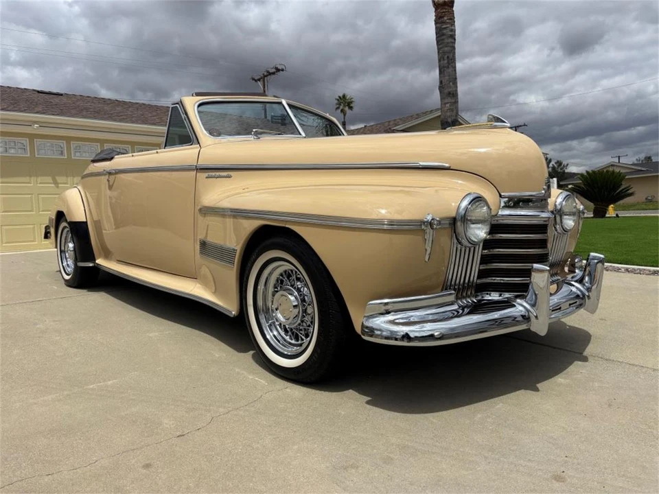 1941 Oldsmobile 98 - Image 2 of 28