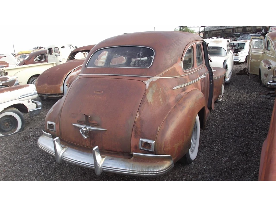 1941 Oldsmobile 98 - Image 2 of 2