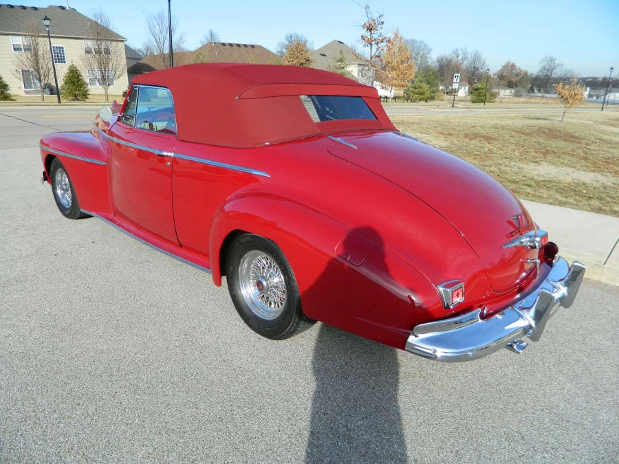 1941 Oldsmobile 98 - Image 3 of 9