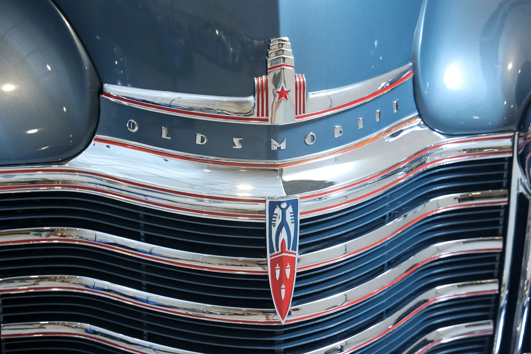 1941 Oldsmobile 98 - Image 24 of 31