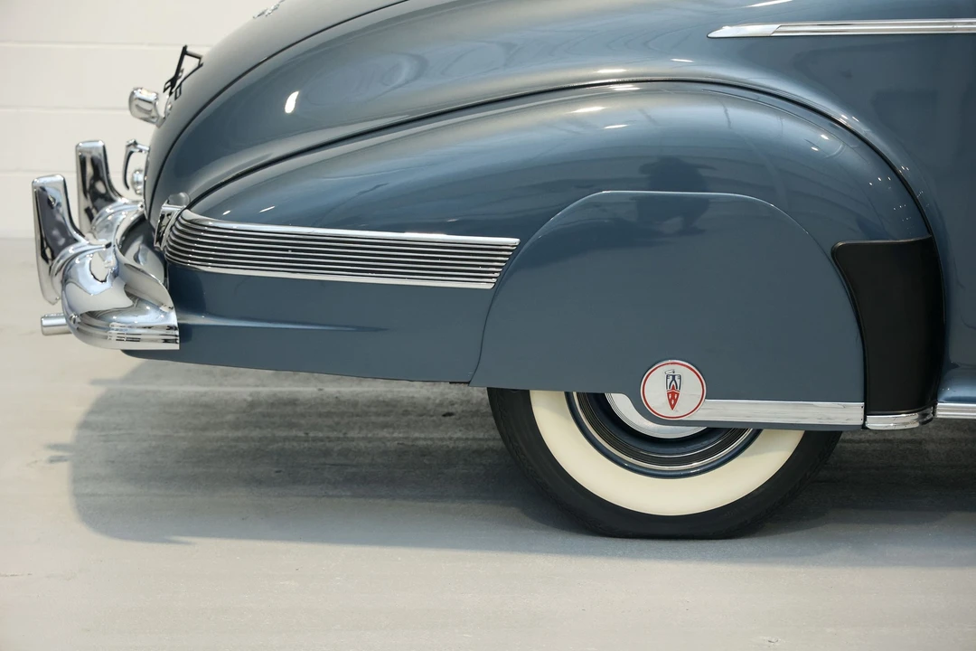 1941 Oldsmobile 98 - Image 27 of 31