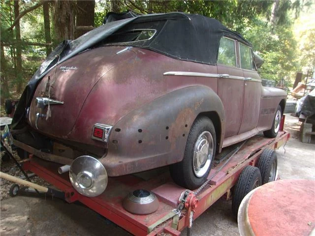 1941 Oldsmobile 98 - Image 2 of 12