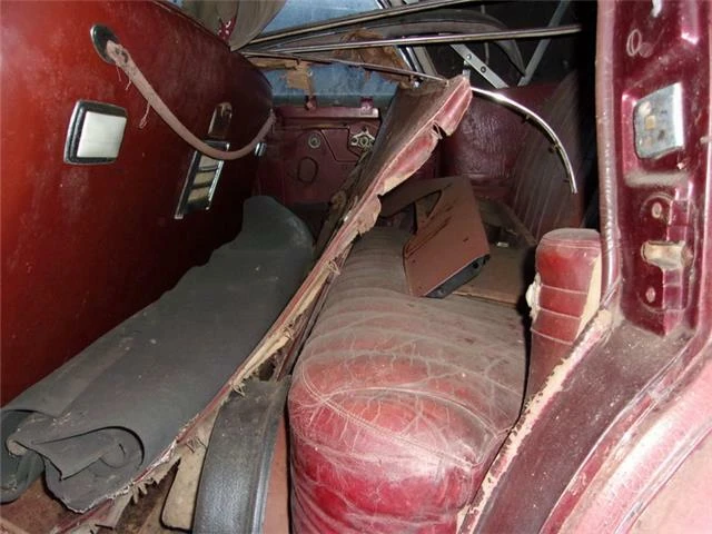1941 Oldsmobile 98 - Image 8 of 12