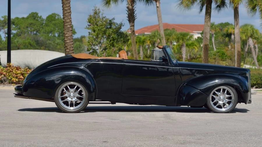 1941 Packard Six & One-Ten & 115 - Image 2 of 31
