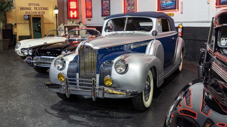 1941 Packard Clipper - Image 6 of 31