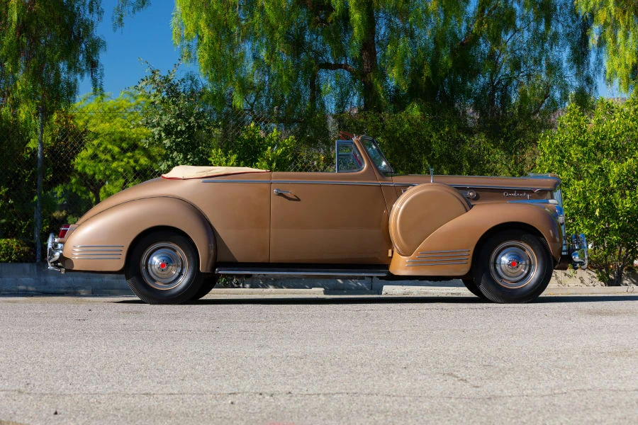 1941 Packard Clipper - Image 6 of 31