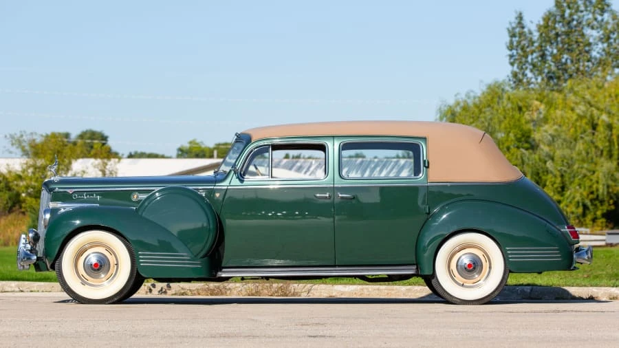 1941 Packard - Image 2 of 20