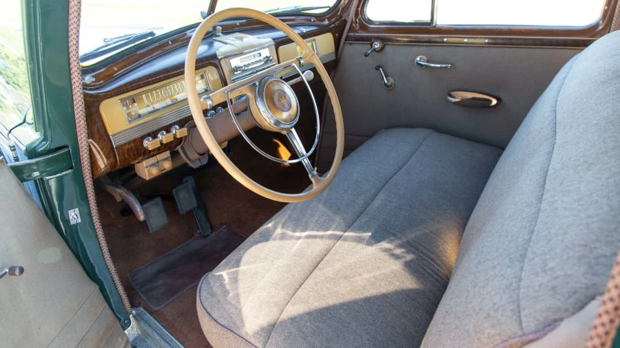 1941 Packard - Image 4 of 20