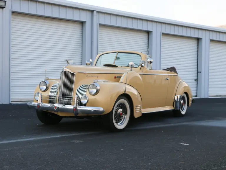 1941 Packard Clipper - Image 2 of 31