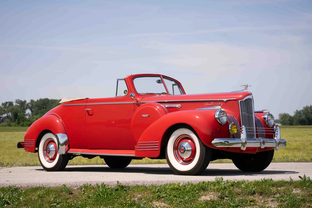1941 Packard Eight - Image 3 of 31