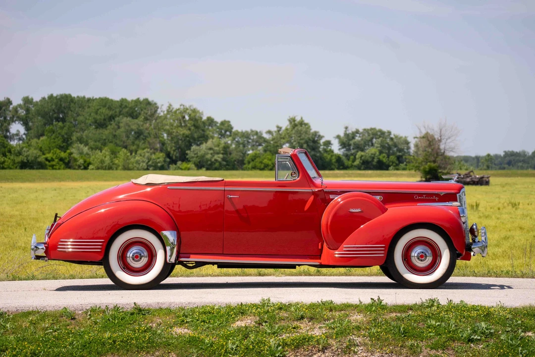 1941 Packard Eight - Image 5 of 31