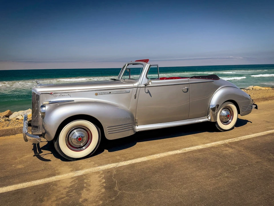 1941 Packard Clipper - Image 6 of 31