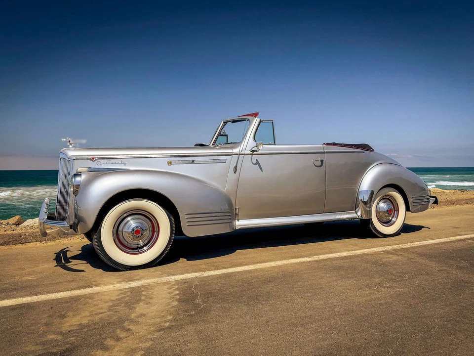 1941 Packard Clipper - Image 7 of 31
