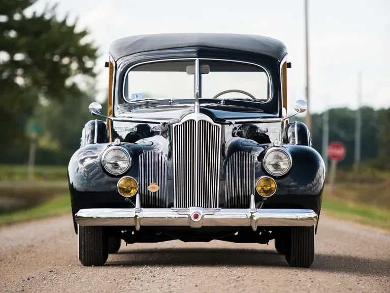 1941 Packard - Image 7 of 31