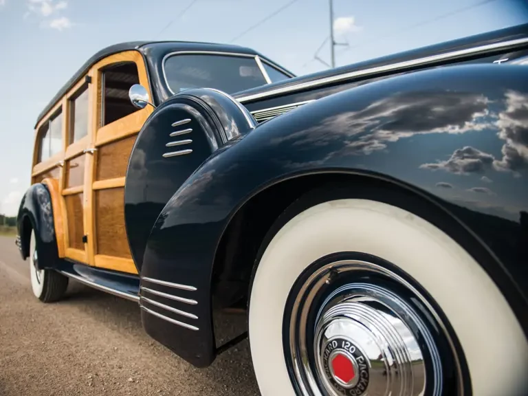 1941 Packard - Image 14 of 31