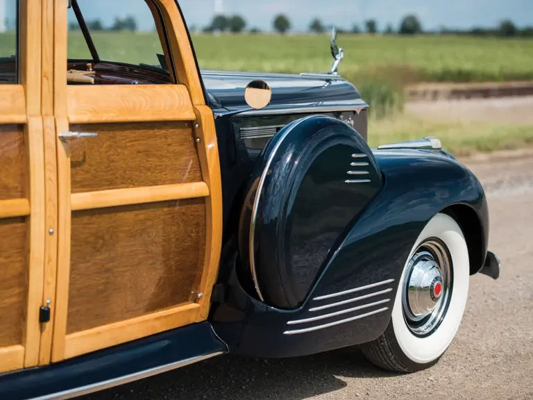 1941 Packard - Image 15 of 31
