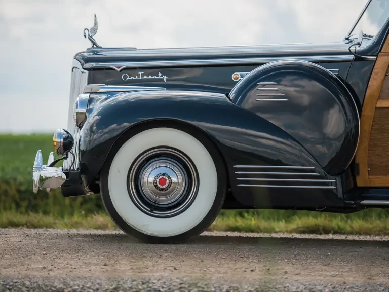 1941 Packard - Image 19 of 31
