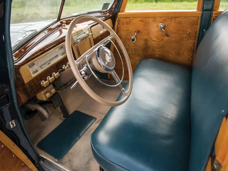 1941 Packard - Image 5 of 31