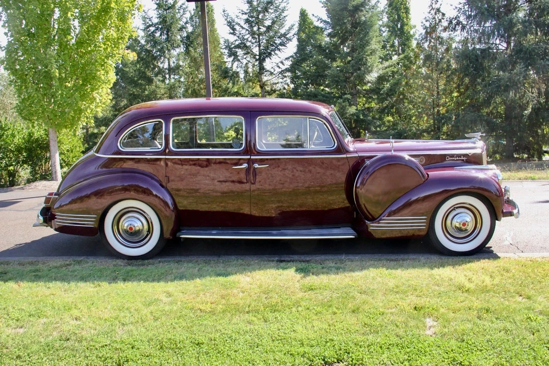 1941 Packard - Image 8 of 21