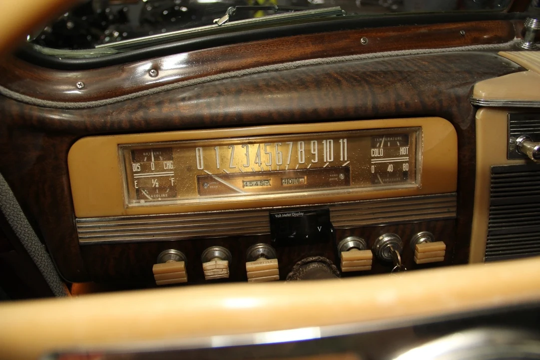 1941 Packard - Image 15 of 21