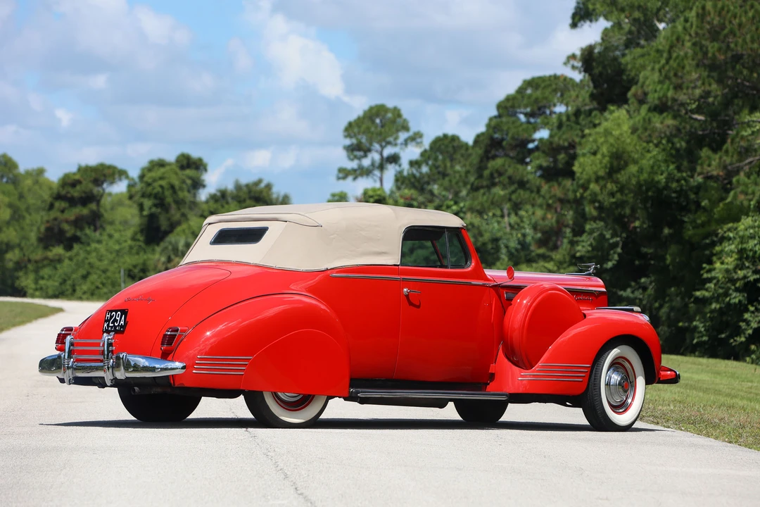 1941 Packard Clipper - Image 12 of 31