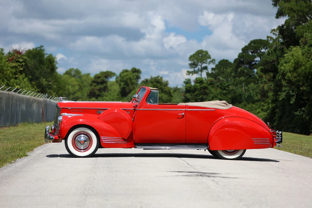 1941 Packard Clipper - Image 6 of 31