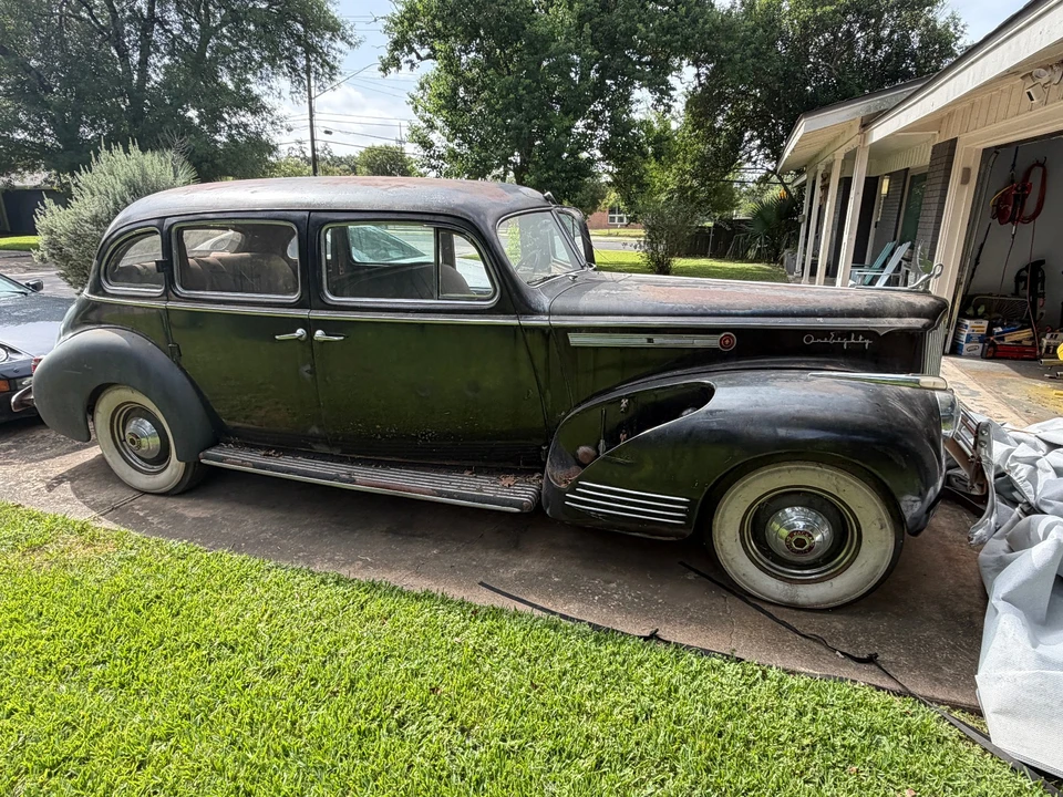 1941 Packard Clipper - Image 2 of 12