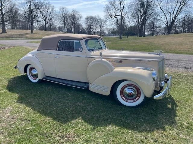 1941 Packard Clipper - Image 9 of 31