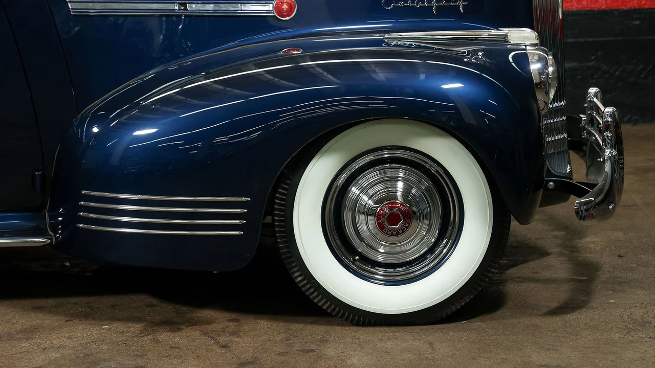 1941 Packard Clipper - Image 21 of 31