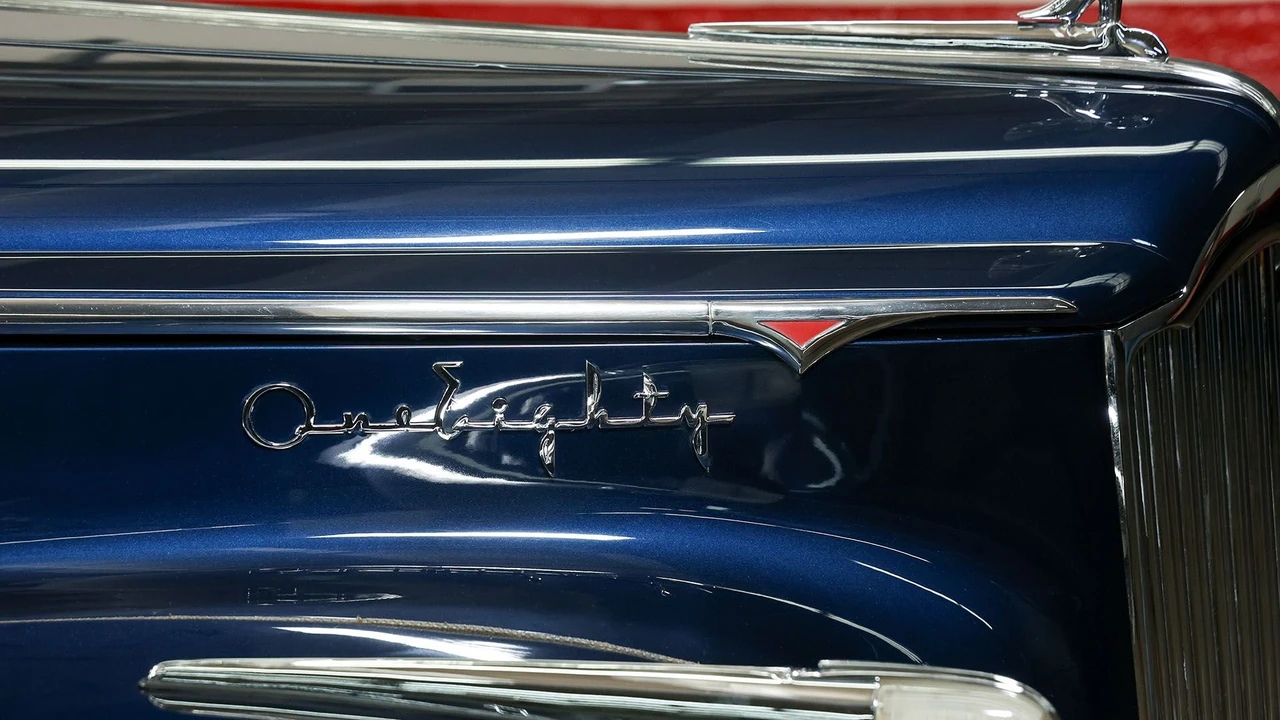 1941 Packard Clipper - Image 17 of 31
