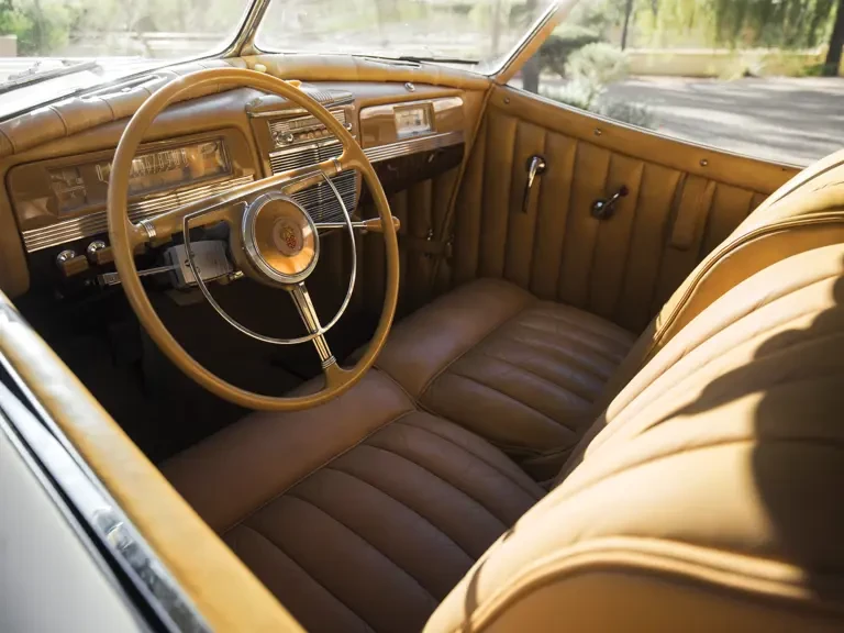 1941 Packard - Image 5 of 24