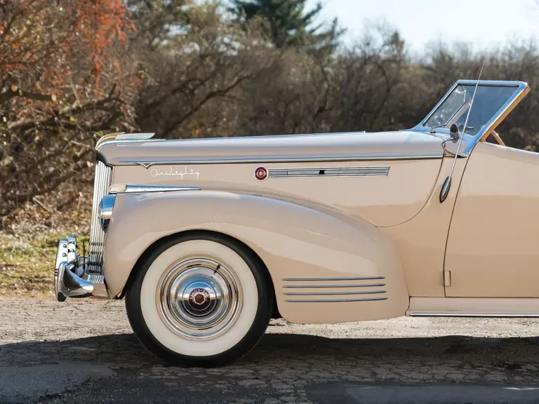 1941 Packard Clipper - Image 23 of 31