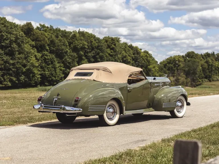 1941 Packard Clipper - Image 3 of 31
