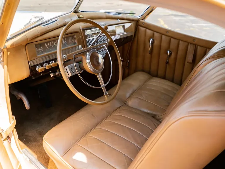 1941 Packard - Image 5 of 31
