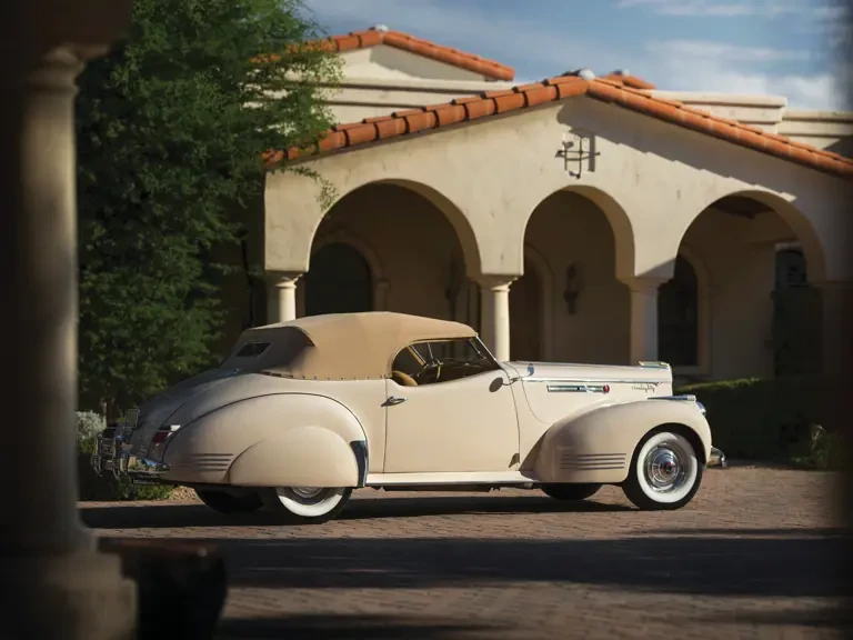 1941 Packard - Image 3 of 24