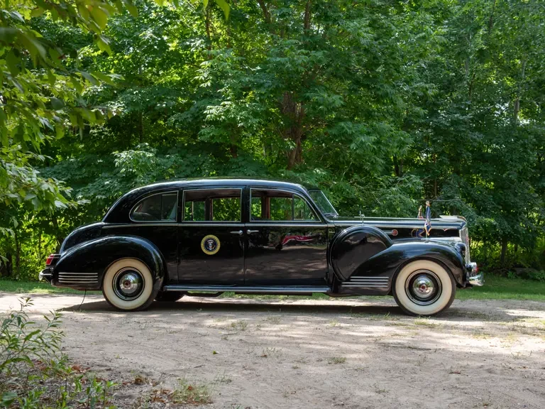 1941 Packard - Image 6 of 31