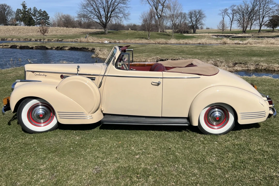 1941 Packard Clipper - Image 4 of 8