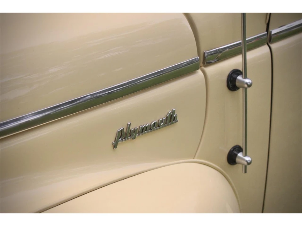 1941 Plymouth Deluxe & Special Deluxe - Image 20 of 31