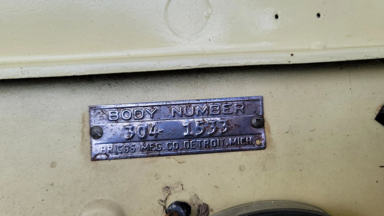 1941 Plymouth Deluxe & Special Deluxe - Image 24 of 27