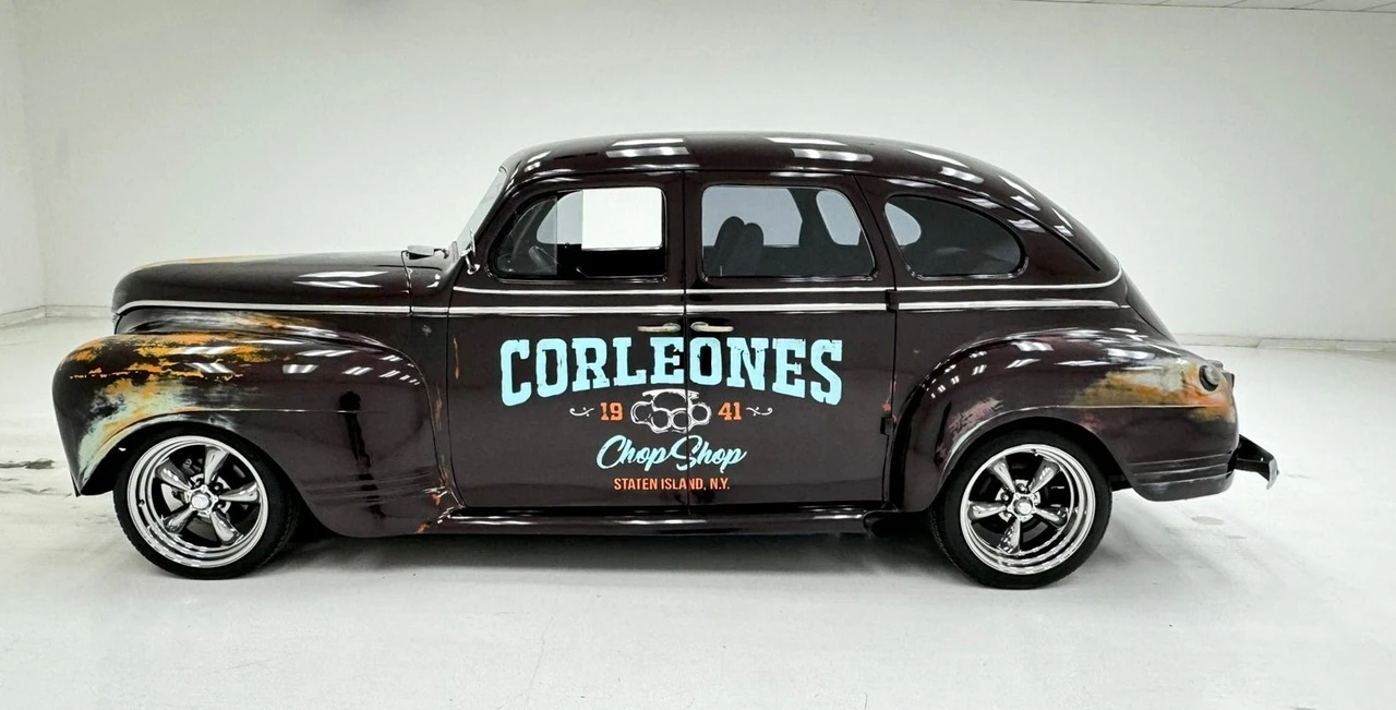 1941 Plymouth Deluxe & Special Deluxe - Image 2 of 31