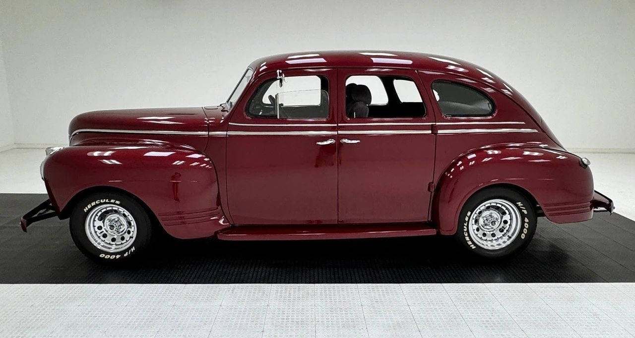 1941 Plymouth Deluxe & Special Deluxe - Image 2 of 31