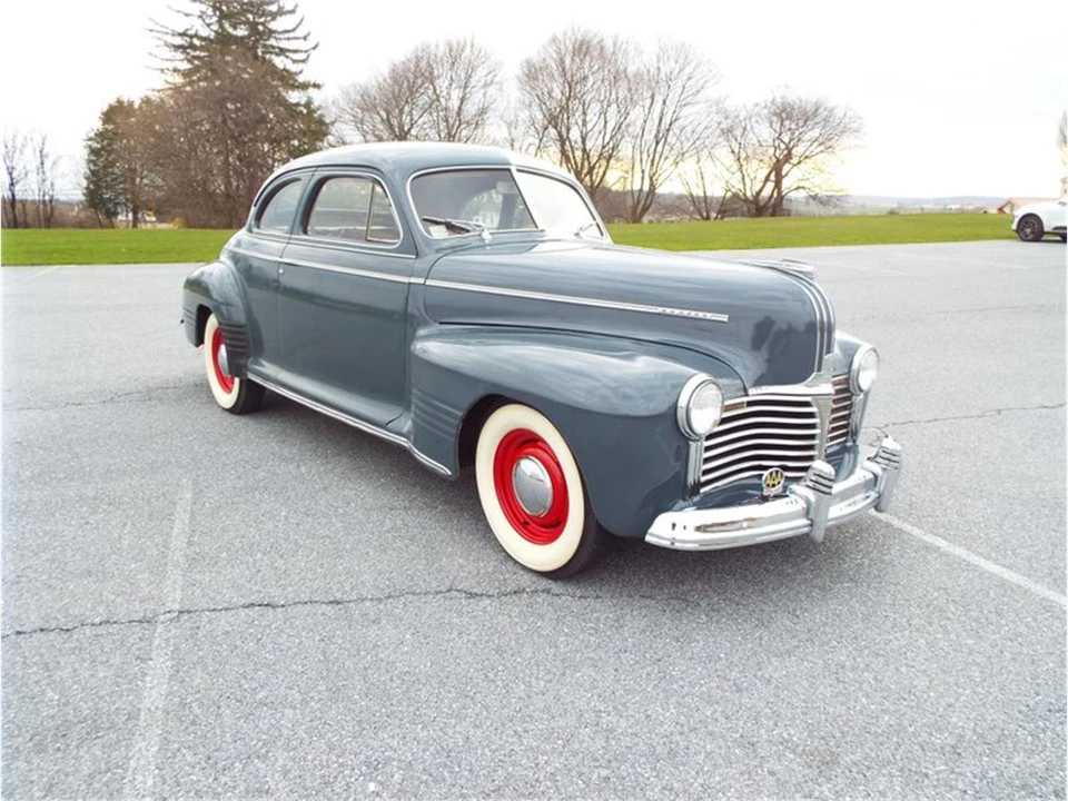 1941 Pontiac Chieftain - Image 3 of 18