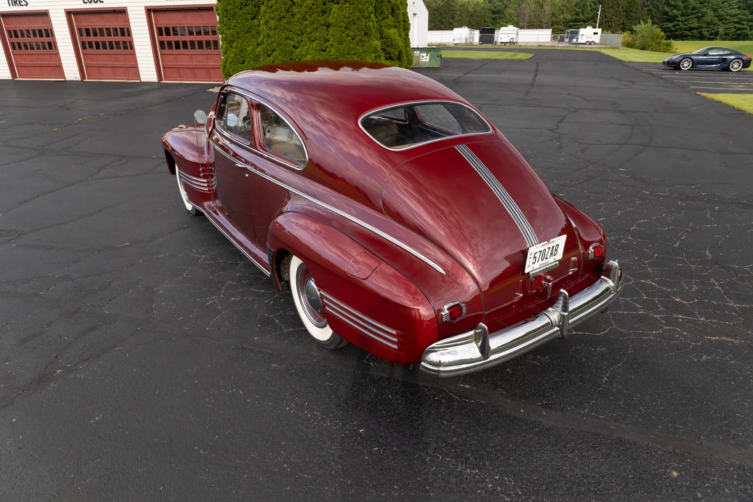 1941 Pontiac - Image 10 of 31